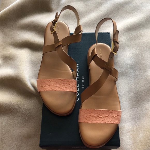 Cute Summer Sandal with cushion soles! - Picture 4 of 5